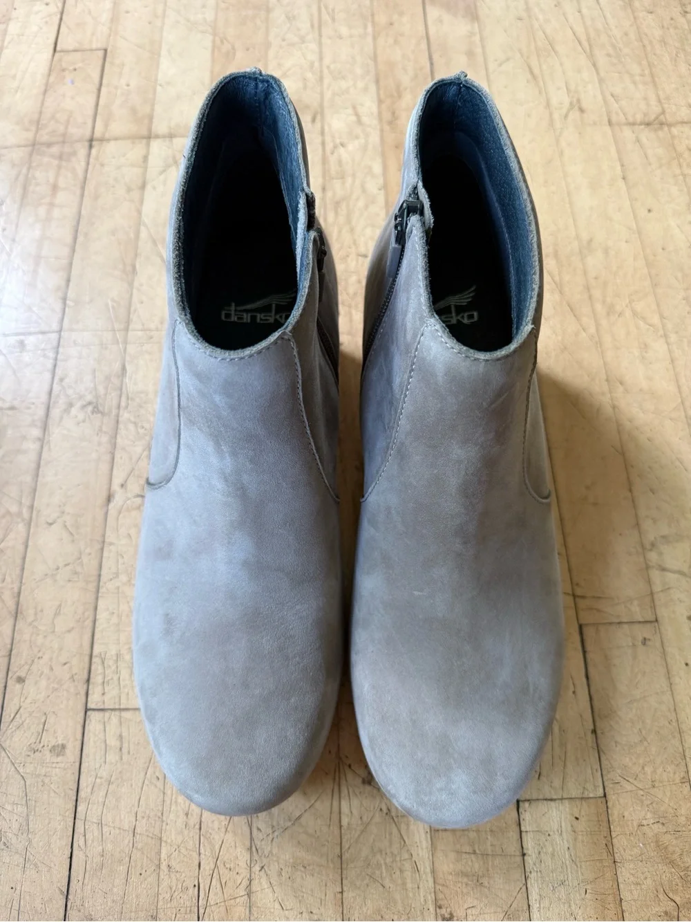 DANSKO Maria Clog Boot Grey Taupe Nubuck Leather Zip Up 39